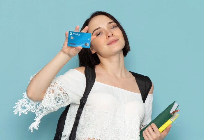 Loans pay student credit card can 2020