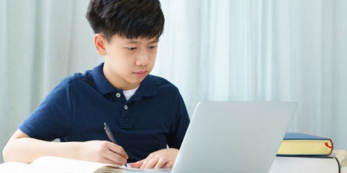 Laptop loan for students