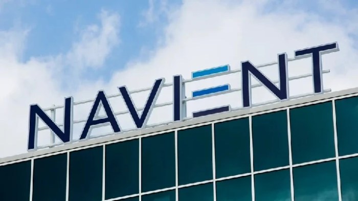 Navient student loan servicing problems lawsuits deal who
