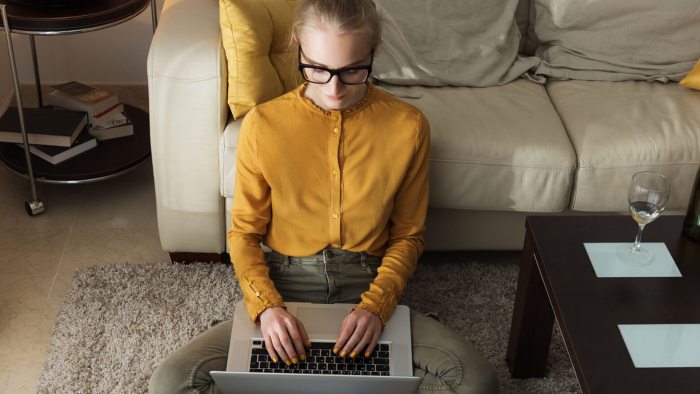 Getting a student loan without a cosigner