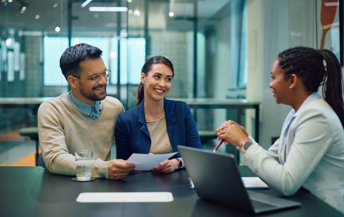 Regularizar advisor loans help