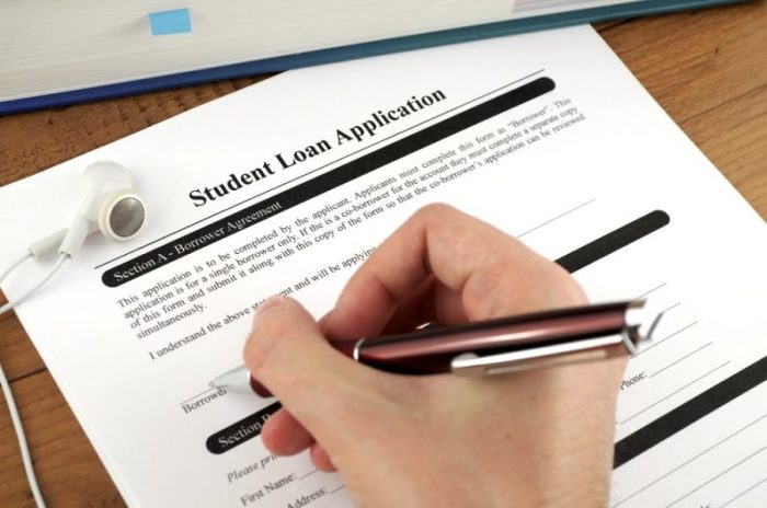 Refinance student loans without a cosigner