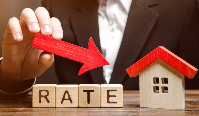 How to reduce interest rate on student loans