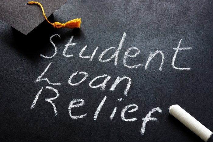 Student loan advance due date