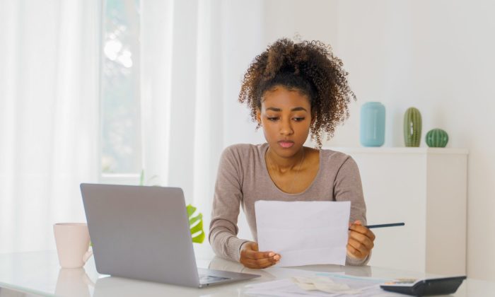 When does interest capitalize on student loans