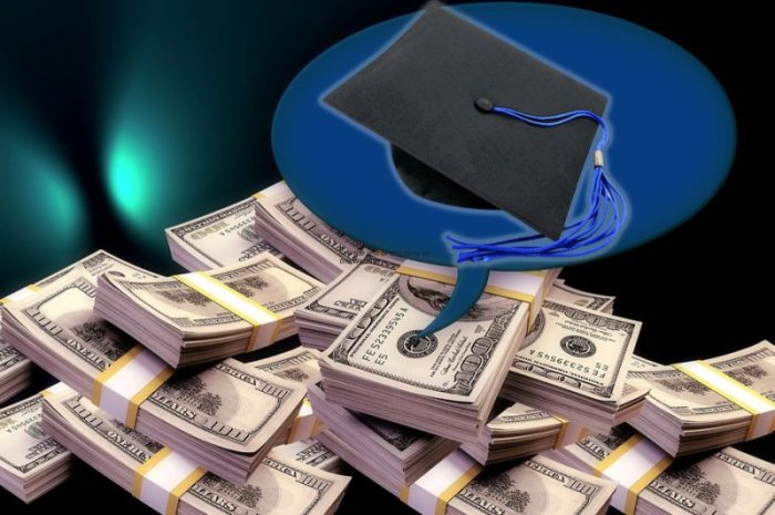 Student loans low credit